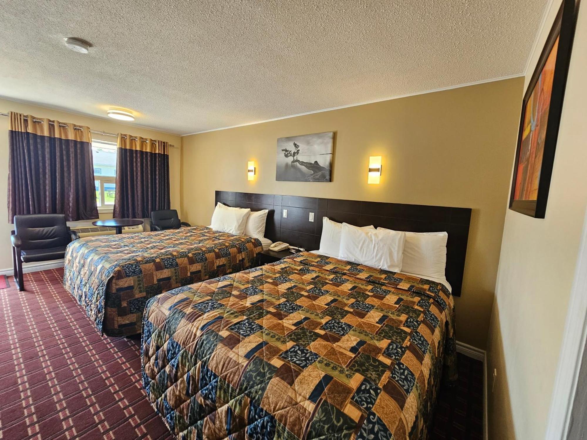 Fox Motor Inn Greater Napanee Екстер'єр фото